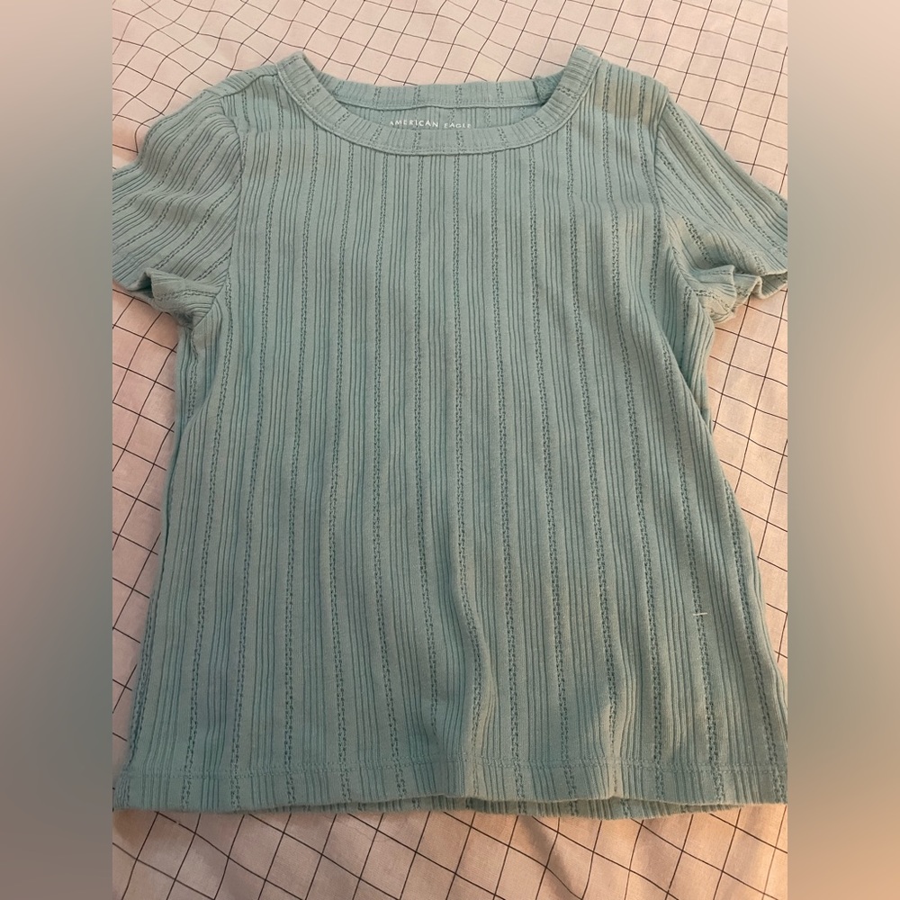 American Eagle baby tee